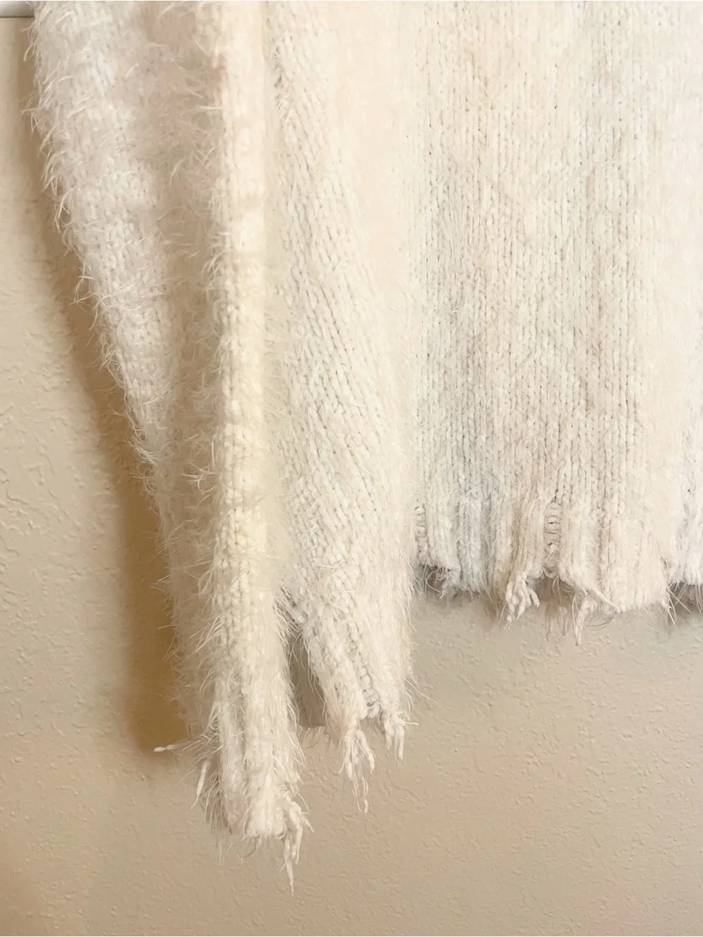POL Ivory Distressed Fuzzy Knit Oversized Sweater M
